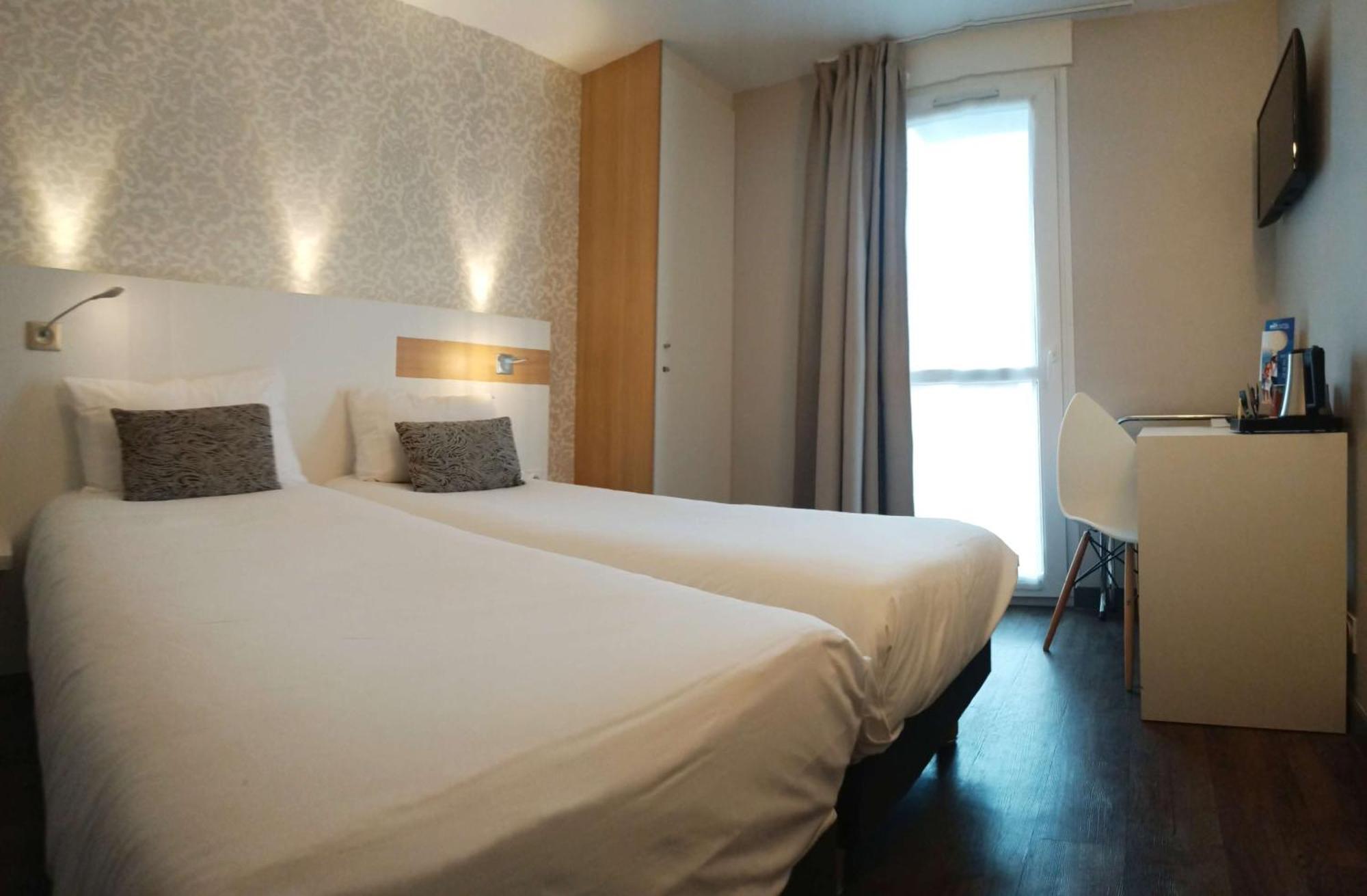 Brit Hotel Les Alizes Порнік Екстер'єр фото