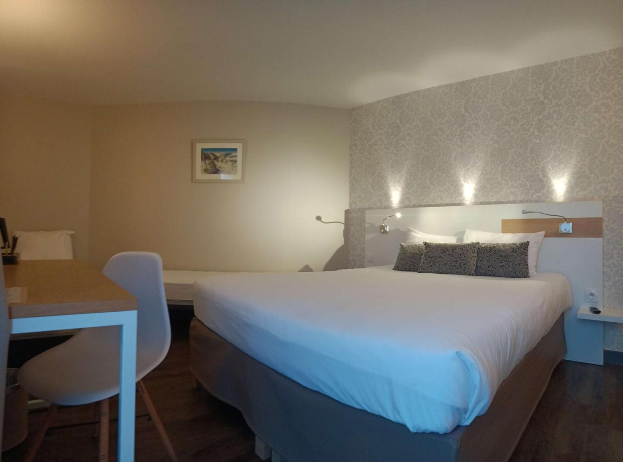Brit Hotel Les Alizes Порнік Екстер'єр фото
